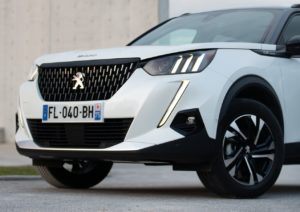Peugeot 2008 Front